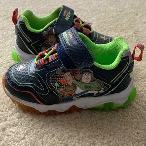 Toy Story light up sneakers. Size 6.